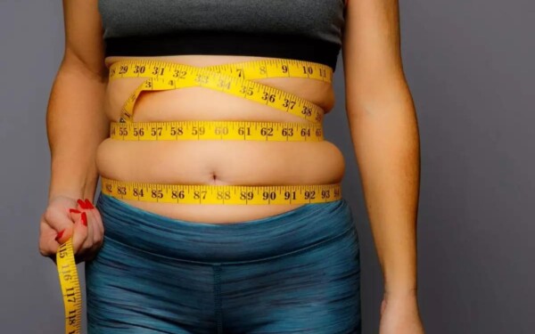 astuces vêtements pour cacher son ventre