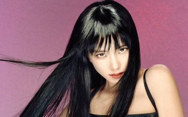 Jisoo: La reine de la K-pop, fait la nouvelle couverture de Vogue