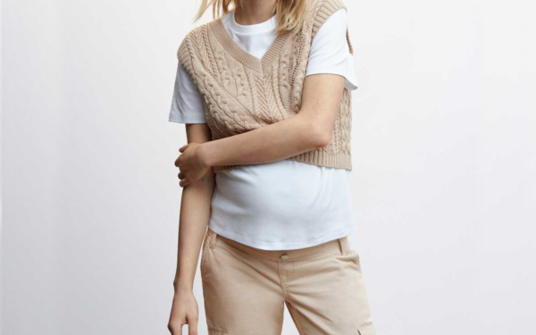 La mode pour les femmes enceintes dans la collection Maternité de Mango