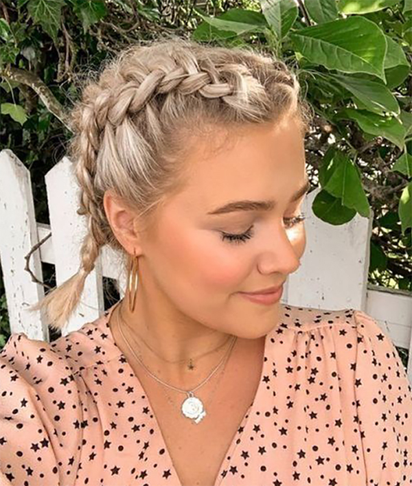 Boxer braids sur coupe au carré