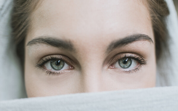 maquillage yeux selon leur forme