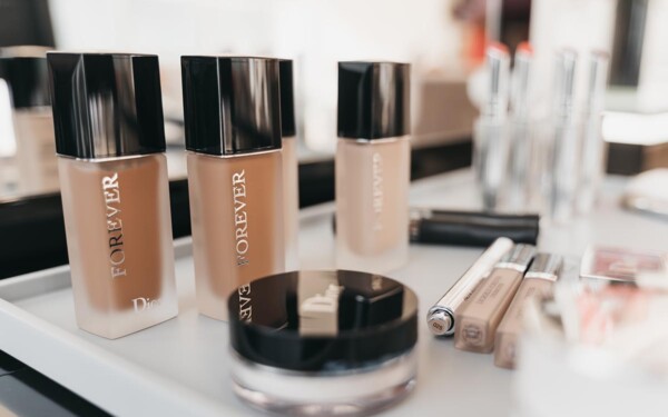 Fond de teint : comment trouver la teinte parfaite pour sublimer votre peau