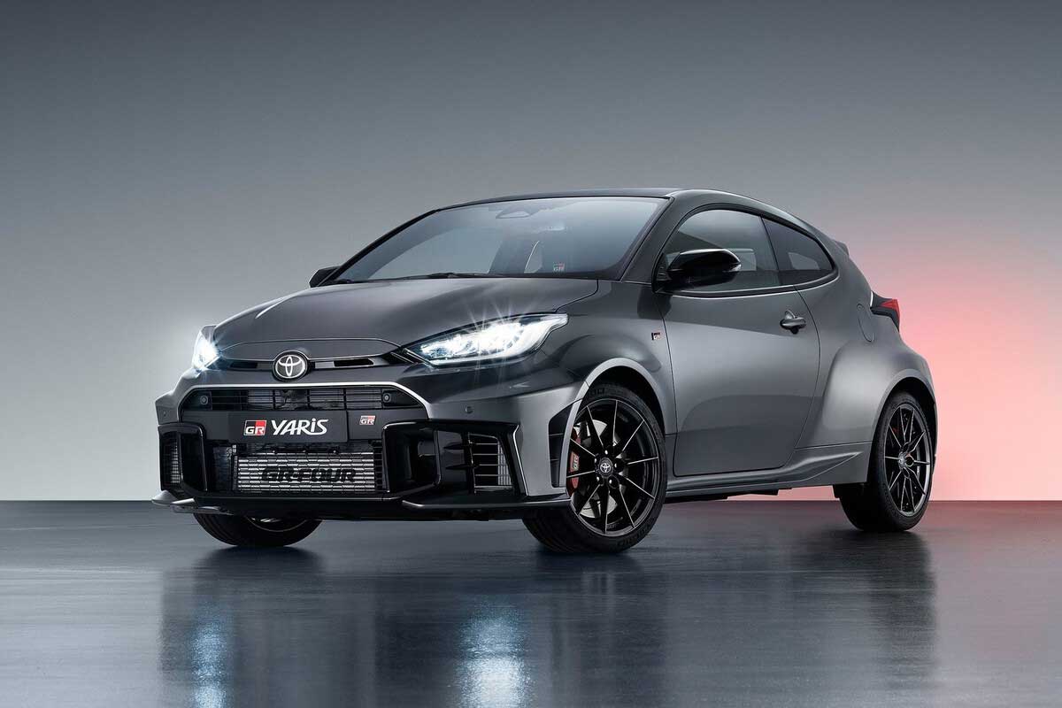 Le gouvernement pousse sa taxe CO2 à l'extrême : la Toyota GR Yaris coûtera plus de 100 000 euros et une Porsche Cayenne sera exonérée