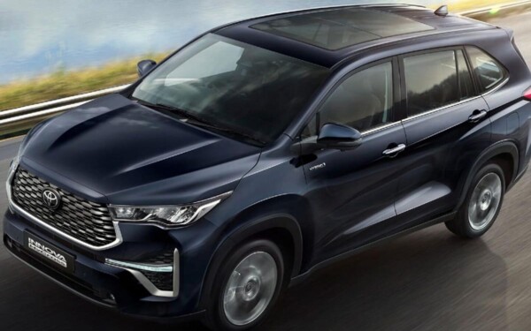 L'Innova hyCross de Toyota: un pas de géant dans l'automobile durable