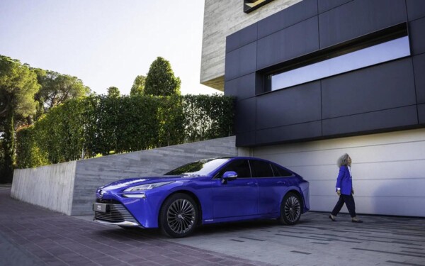 Toyota renforce son engagement envers l'hydrogène avec la nouvelle gamme 2024 de la Toyota Mirai