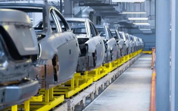 L'Italie voisine ouvre la porte à l'arrivée de constructeurs automobiles chinois