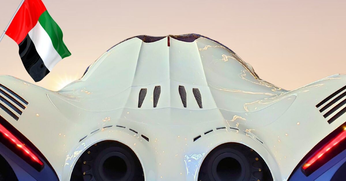 5007 chevaux et 560 kmh les Émirats arabes unis construisent cette voiture spectaculaire qui n'en finit plus de se faire désirer.