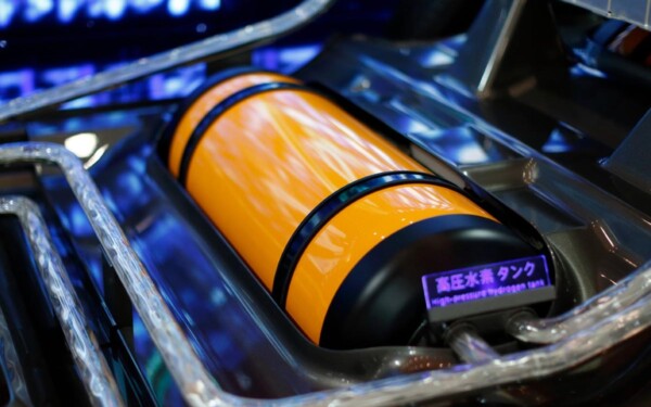 Toyota révolutionne le futur : De l'hybride à l'électrique, l'innovation sans limites